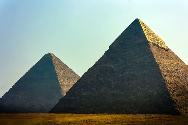 漆喰が接着剤に用いられたピラミッド