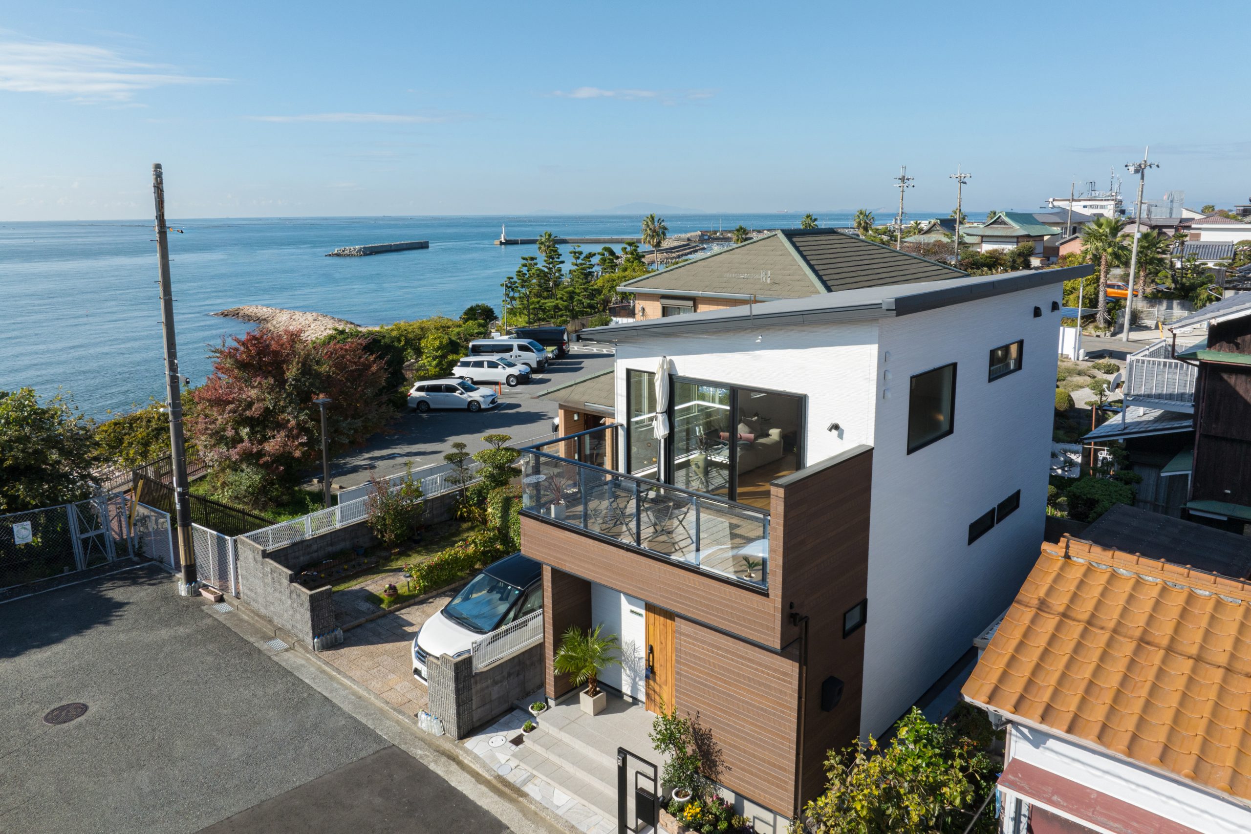 第13位：室内から海が一望できる絶好のロケーションを取り入れた2階建て